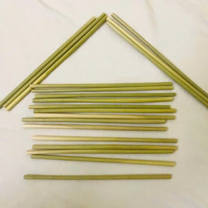 100% Pailles en bois écologiques naturelles Accessoires de boisson en paille d'herbe du Vietnam pour le marché suédois - Product Image 5