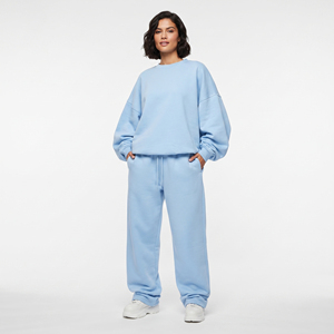 Ensemble de survêtement pour femme, hiver, molleton épais, coupe oversize et ample, avec sweat à capuche et pantalon de jogging - Product Image 1