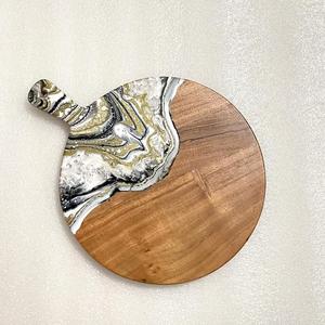 Most Popular Acacia Wood Resin Round <b>Shape</b> Cheese Board with Handle Wooden Epoxy Resin Chopping <b>Blocks</b> Custom Breakfast Board - Product Image 1