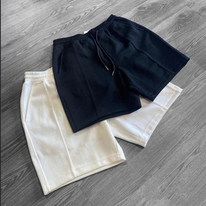Pantalón corto EXO Vietnam de mezcla de algodón y poliéster, French Terry, corto/por encima de la rodilla, casual/estilo urbano/athleisure. - Product Image 1