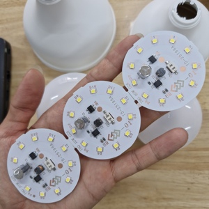 Ampoule LED 10W DOB SKD en forme de T, matières premières pour ampoules LED, vente en gros, ampoules LED avec boîtier en aluminium, 6500K, 20 000 heures, culot B22/E27 - Product Image 6