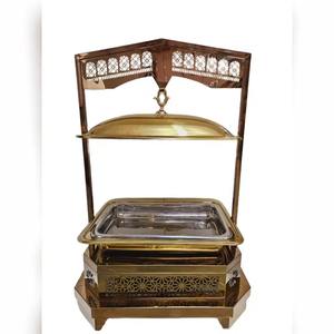 El plato para calentar alimentos más vendido agrega elegancia a cada buffet, con un acabado metálico que complementa la decoración de catering de alta gama. - Product Image 6