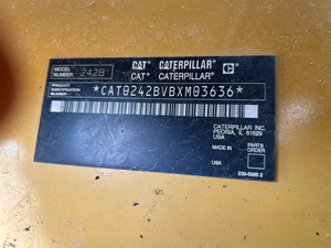 Cargadora Compacta de Alto Rendimiento S250 2007 con Cabina Cerrada, Inoperable, para Construcción - Product Image 2