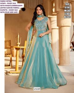 ชุดคุर्ติผ้าไหมแบบดั้งเดิมสำหรับผู้หญิง ยาวคลุมเท้า สำหรับงานปาร์ตี้ดิวาลี Aqua Raas พร้อมคุณสมบัติแห้งเร็ว - Product Image 3