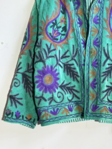 Vibrant Kashmiri Embroidered <b>Velvet</b> Suzani <b>Jacket</b> | Vintage Reversible Boho Coat | Embroidery <b>Jacket</b> - Product Image 2