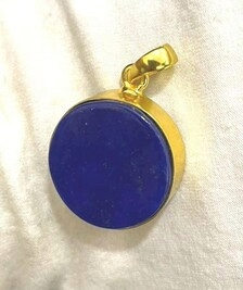 Pendentif ovale en lapis-lazuli naturel, plaqué or, fait main, vintage, cristal de guérison bleu profond, bijoux unisexe - Product Image 3