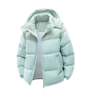 Chaqueta acolchada para hombre de alta calidad, impermeable, transpirable, 500 GSM, color negro, con logotipo personalizado, en la parte delantera - Product Image 3