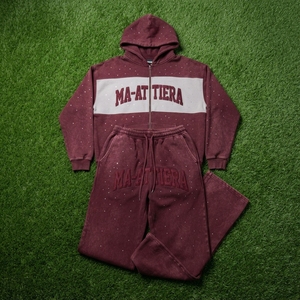 Conjunto de Sudadera con Capucha y Pantalones Anchos para Hombre, Color Borgoña Crema, Lavado Ácido, Diseño Gráfico con Paneles en Contraste, Ropa Deportiva Urbana, Personalizable OEM - Product Image 6