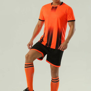 Uniforme de Fútbol de Alta Calidad a Precio Económico, Conjunto de Entrenamiento para Universidad, Uso en Exteriores de Verano, Secado Rápido, Transpirable, 100% - Product Image 3
