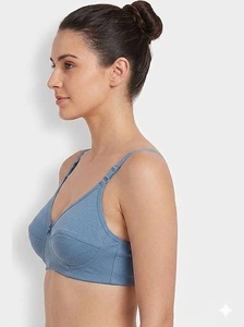 Sujetadores de algodón para mujer, ligeros, con diseños de tela tipo bralette, de la mejor calidad, a precio de mayoreo, para uso diario. - Product Image 4