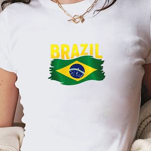 Camiseta Corta de Moda para Mujer, Corte Ajustado, Estilo Y2K, con Ilustración de la Bandera de Brasil, en Tejido de Punto - Product Image 3