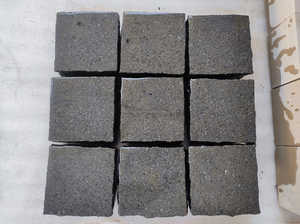 Pavés en basalte indien, finition sablée, 5 cm d'épaisseur, design traditionnel, pavés de jardin extérieur, pavés de route, pavés - Product Image 3