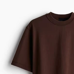 เสื้อยืดคอตตอนผู้ชายสั่งทำขายส่ง แขนสั้น สวมใส่สบาย ดีไซน์ใหม่ล่าสุด แห้งเร็ว - Product Image 3