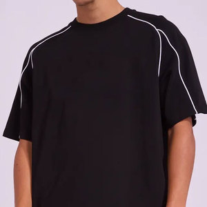 T-shirt en coton à col en V, coupe classique, ourlet incurvé, personnalisable avec logo imprimé, couleur unie, vierge, écologique et respirant, modèle 2026 - Product Image 4