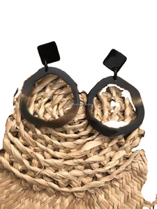 100% ต่างหูฮอร์นขัดเงาธรรมชาติต่างหูฮอร์น100% แท้มาใหม่ต่างหูเขาควายราคาขายส่ง - Product Image 4