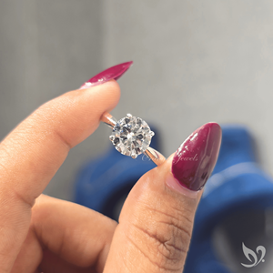 Anillo de compromiso solitario con diamante redondo de 3 quilates cultivado en laboratorio, diseño de tallo pellizcado en oro blanco de 10K, anillo de lujo. - Product Image 5