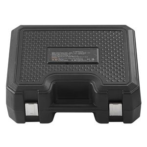 Kit Tester Pressione Radiatore Universale da 28 Pezzi con Pompa Manuale Codificata a Colori per Testare i Tappi e Misurare la Pressione del Liquido Refrigerante - Product Image 4