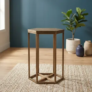 Table d'appoint hexagonale moderne en laiton avec base géométrique, mobilier de salon contemporain, design décoratif avec structure en métal - Product Image 6