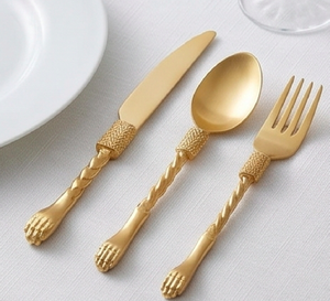Ensemble de couverts plaqué or avec manche torsadé, couteau, cuillère, fourchette, vaisselle de mariage élégante, en métal durable, manche long, finition miroir - Product Image 1