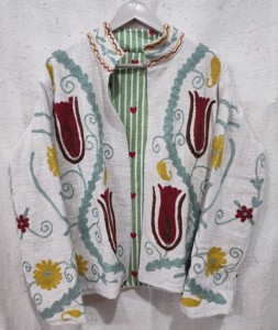 Veste en TNT bleue brodée à la main avec des motifs floraux, manches longues, col montant, manteau pour femme, matériau en laine pour le printemps - Product Image 1