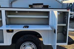 Camion tracteur poids lourd bleu 6x4, tête motrice, moteur diesel, véhicule de transport logistique commercial, conduite à gauche - Product Image 6