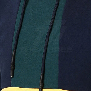 Conjunto Deportivo de Verano para Hombre con Color, Talla y Logotipo Personalizables - Tejido Transpirable y Ecológico, Corte Regular - Product Image 6