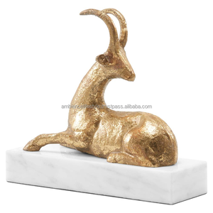 Dessus de table moderne pour oiseaux, aluminium, métal, laiton, placage, meilleur vendeur, bureau, décoration d'intérieur, base en marbre, art élégant, ambiance de noël - Product Image 5