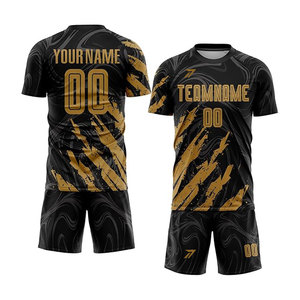ชุดฟุตบอลลายพรางสำหรับผู้ชายและเยาวชน เสื้อเจอร์ซีย์ระบายอากาศได้ดี รับออกแบบโลโก้ หมายเลข และชื่อตามสั่ง ผลิตแบบ OEM ขายส่งจากโรงงานในปากีสถาน - Product Image 1