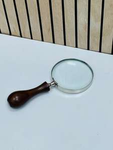 Loupe artisanale durable de 4 pouces avec finition nickelée et poignée ronde en bois - Product Image 5