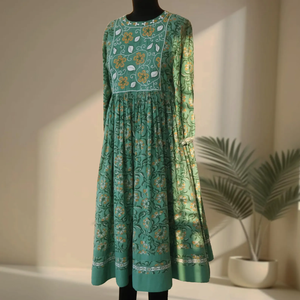 Vestido largo maxi de algodón verde marino con estampado a mano, bordado floral, elegante, de manga larga, estilo étnico indio, con vuelo. - Product Image 1