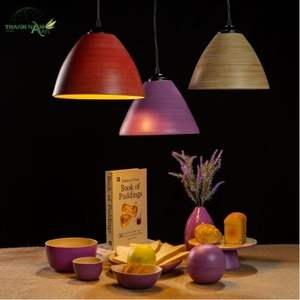 Lampe suspendue en bambou artisanale, moderne et minimaliste, avec une lueur naturelle chaude, éclairage intérieur écologique - Product Image 3