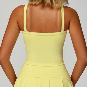 Conjunto de uniforme de tenis más vendido para mujer, camiseta de tenis y falda pantalón de tela transpirable de secado rápido - Product Image 5