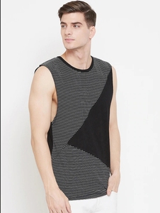 Men's Geometric Pattern Knitted Sleeveless Tank Top O-Neck Color Blocked Casual Style - Product Image 5