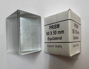Prisme en verre optique 50 x 50 mm, cube équilatéral transparent, composant optique de précision pour usage en laboratoire - Product Image 1