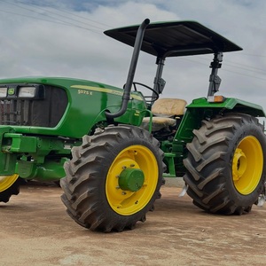 Tractor Agrícola John Deere 5075E Premium, Excelente Rendimiento, Bajo Precio, Listo para Trabajo Agrícola Pesado y Uso Diario en la Granja - Product Image 3