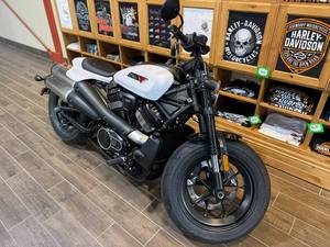 NOUVELLES Motos Harley-Davidson Sportster S 2026 SUPER RAPIDES – Nouveaux modèles Cruiser - Product Image 1