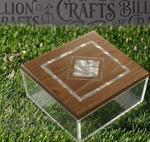 Caja de Joyería Rectangular de Acrílico Personalizada con Tapa de Madera Natural, Diseño Marroquí, Hecha a Mano, Marca BOC, Incrustaciones Florales Blancas, Regalo para Tienda de Dulces - Product Image 5
