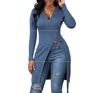 OEM diseño de logotipo personalizado con una camiseta de manga larga con cuello en V de mujer con abertura alta - Product Image 1