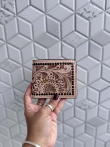 New Arrival Genuine Leather Men's <b>Wallet</b> Hand Tool Leather RFID Blocking Cash & <b>Card</b> <b>Holder</b> <b>Wallet</b> Brown Short Length Daily Use - Product Image 3