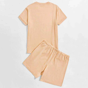 Ensemble deux pièces premium pour adultes et garçons : T-shirts respirants et shorts ajustés pour l'été - Product Image 2