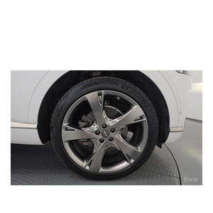 Genesis GV80 2024 2.5T Gasolina 2WD con Caja de Cambios Automática, Asientos de Cuero, Cámara Trasera, 39,232 KM, Volante a la Izquierda - Product Image 5