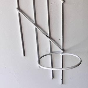 Support mural moderne en métal pour plantes à deux niveaux, porte-pots de fleurs, étagère verticale gain de place pour jardin intérieur/extérieur - Product Image 5