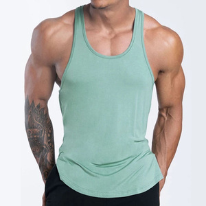 Camiseta de tirantes para gimnasio OEM para hombre, ajustada, para fitness, entrenamiento, diseño personalizado, de elastano - Product Image 1