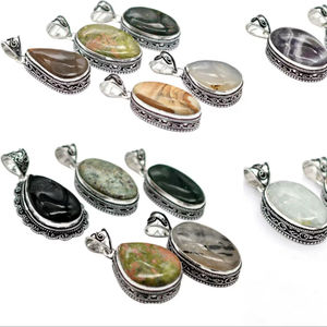 Nueva Llegada, Lote Mixto de Colgantes Plateados en Plata 925, Venta al por Mayor de Colgantes Finos Surtidos con Piedras Preciosas Naturales, Fabricantes de Colgantes al por Mayor - Product Image 1