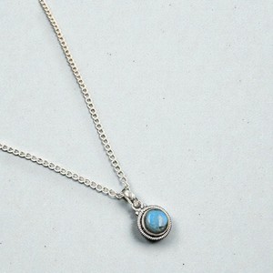 Pendentif en labradorite naturelle et argent sterling 925, bijoux faits à la main, pendentif rond cabochon pour femmes, chaîne de 20 pouces, vente en gros - Product Image 1