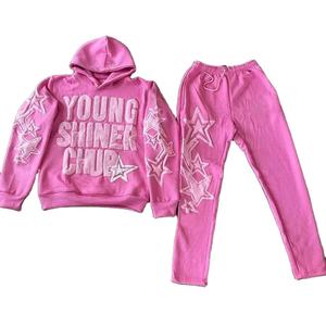 ชุดเซ็ตเสื้อฮู้ดดี้และกางเกงวอร์มทรงขาบานผ้าหนา 500gsm ปักลายโลโก้ตัวอักษรแบบสั่งทำพิเศษ พร้อมสกรีนลาย - Product Image 1