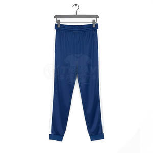 Survêtement de sport pour femme de haute qualité, léger, avec fermeture éclair et coupe flexible, idéal pour l'exercice et le fitness. - Product Image 6