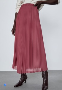 Falda Elegante de Diseño Personalizado, Fabricante Vietnamita, Ropa de Calle para Mujer, OEM ODM, Venta al por Mayor, Lavable, Sostenible y Transpirable - Product Image 2