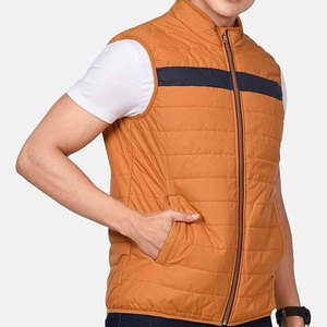 Veste matelassée à capuche orange pour homme, fermeture éclair, col montant, doublure en polaire, matière polyester/nylon, vêtement décontracté d'hiver - Product Image 4