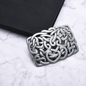 Venta al por mayor de fábrica: Hebilla de cinturón escocesa tradicional con nudo celta, material duradero y antirrobo 2026 - Product Image 4